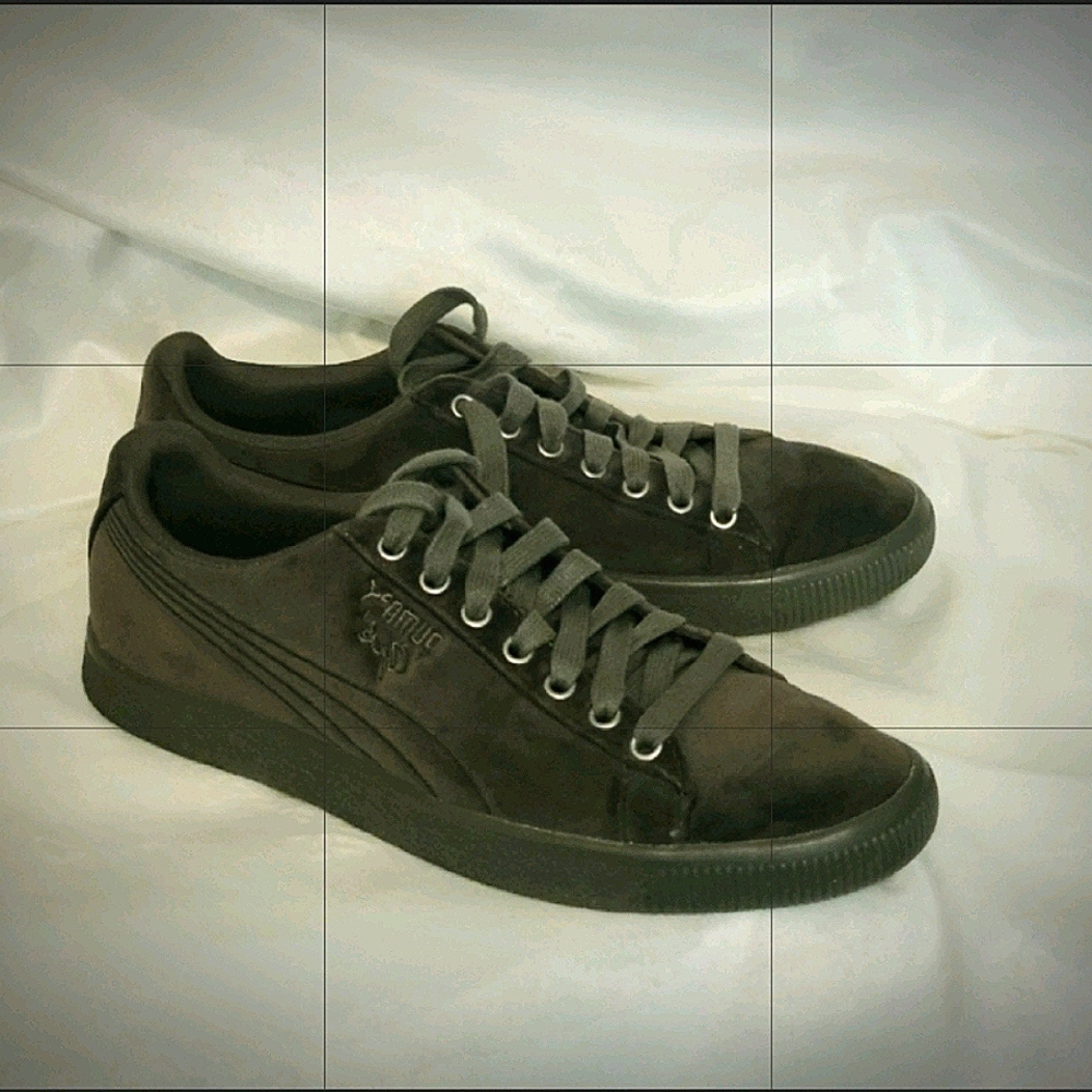 PUMA Clyde Velour Clyde "Olive Green"